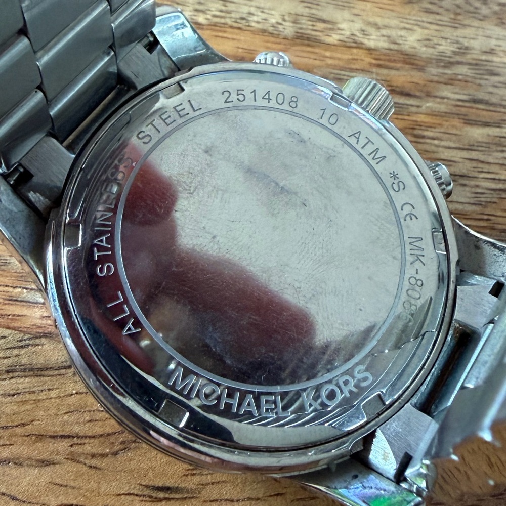 MICHAEL KORS silver color men’s watch - Picture 2 of 3